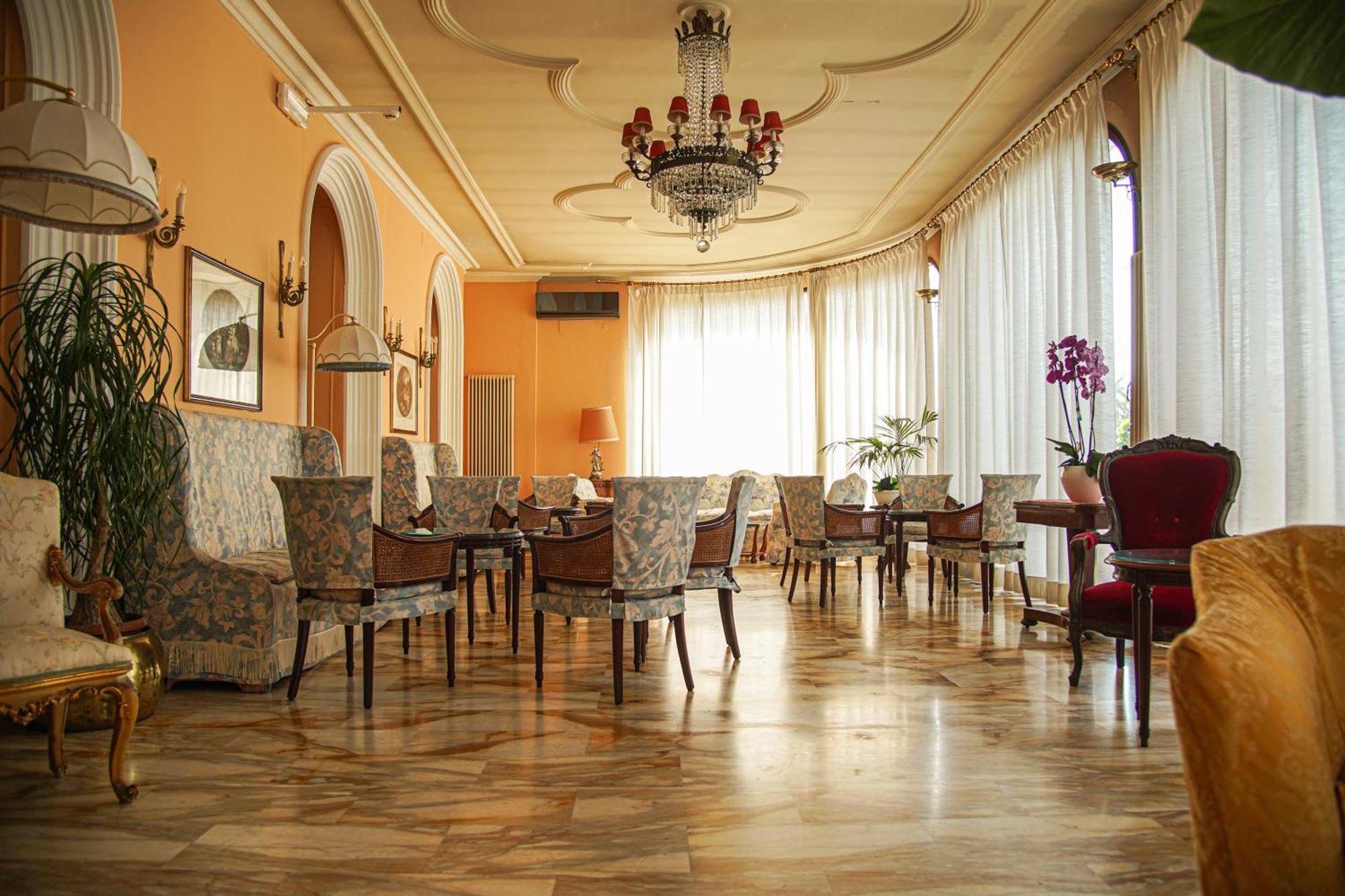Grand Hotel De Londres 산레모 외부 사진